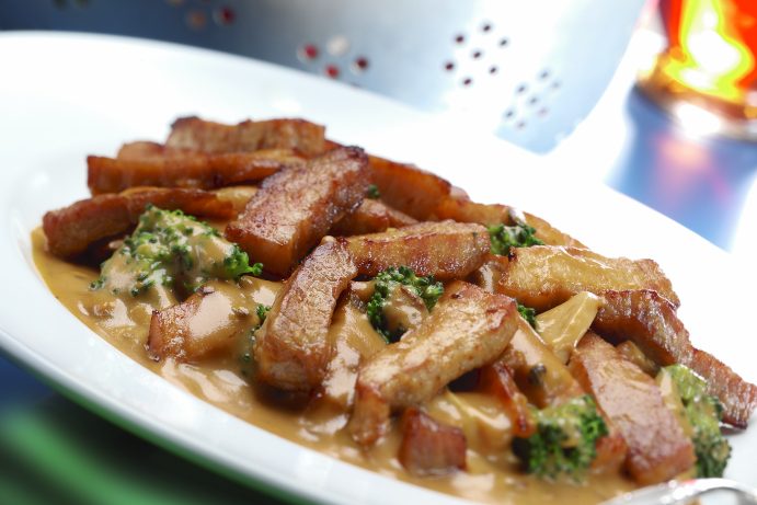 Gulasch Geschnetzeltes Rindergulasch Schweinegulasch tiefgefroren Convenience Gulasch Geschnetzeltes Rindergulasch Schweinegulasch tiefgefroren Convenience